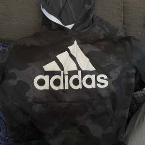 Boy's ADIDAS Youth Tech Hoodie Black Size M 10/12